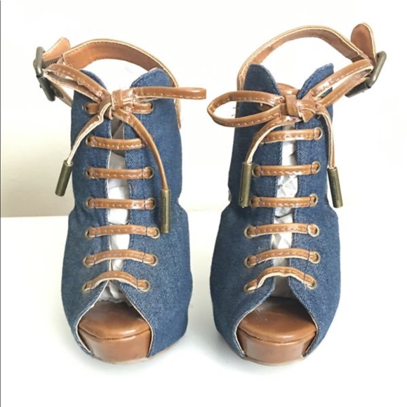 Stilettos - Picture 2 of 2